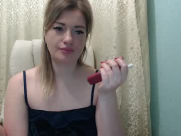 See 3sweetcandy3 online Now @ fap.pw