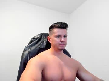 See Alphagodleatherking92 online Now @ fap.pw