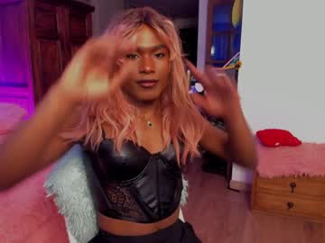 See Blackbarbietranns online Now @ fap.pw