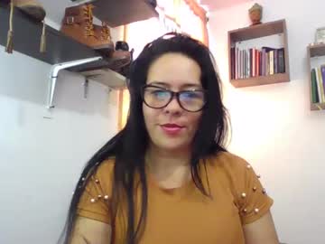 See Caroline_46 online Now @ fap.pw