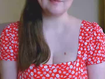 See Chubbymaia online Now @ fap.pw