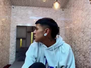 See Dominic_stonne online Now @ fap.pw