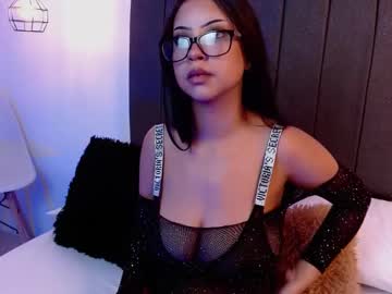 See Emadelacroix online Now @ fap.pw