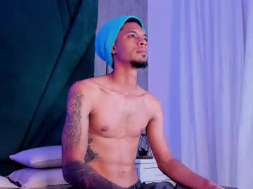 See Jacob_22cm online Now @ fap.pw