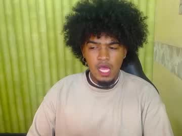 See Jaicob_runeer online Now @ fap.pw