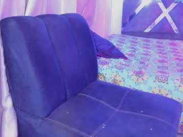 See Kenix_7 online Now @ fap.pw