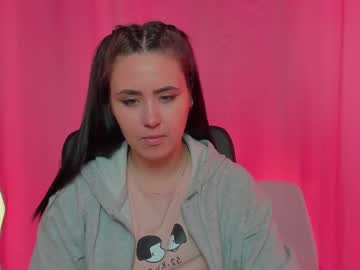 See Lunalinee online Now @ fap.pw