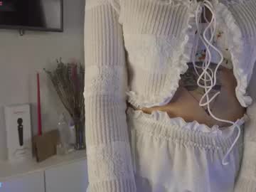 See Moony_mary online Now @ fap.pw