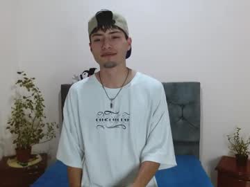 See Nolanjay online Now @ fap.pw
