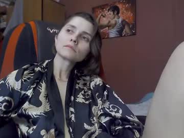See Queen4565 online Now @ fap.pw