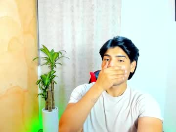 See Saenz18 online Now @ fap.pw