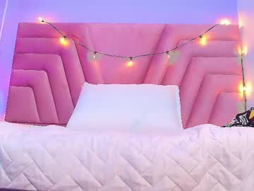 See Skinnyandcute_ online Now @ fap.pw