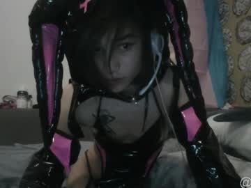 See Tap_forty online Now @ fap.pw