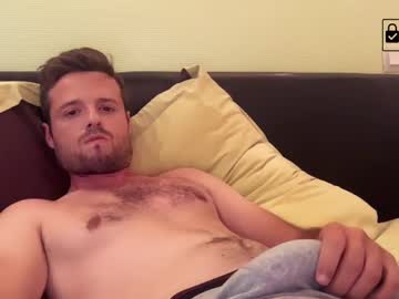 See Uncut_dick123455 online Now @ fap.pw