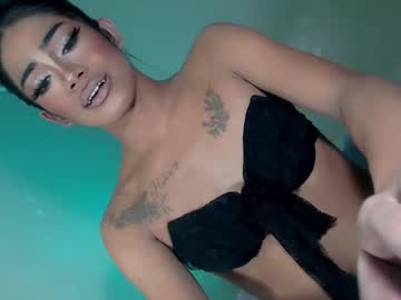 See Urbitch_haley69xx online Now @ fap.pw