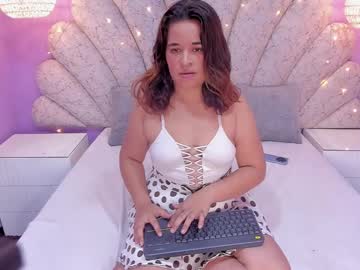 See Vicky_noir online Now @ fap.pw