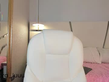 See Zara_lu online Now @ fap.pw